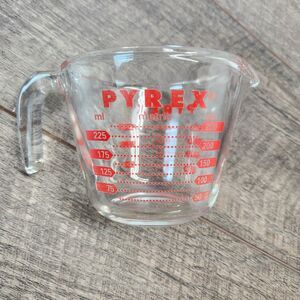 Vintage Pyrex 1 Cup Measuring Cup Bold PYREX Front Print Microwavable USA